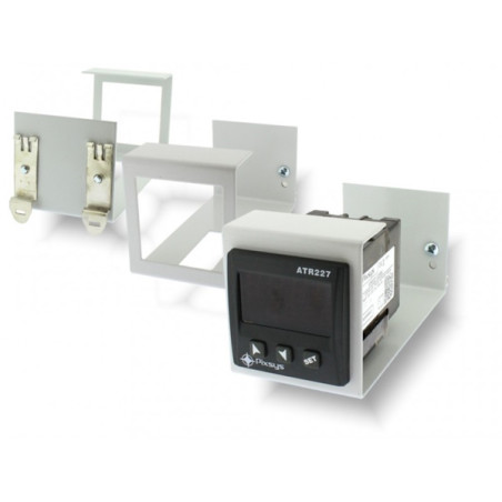 1300.50.003  Adattatore  Barra Din per regolatori formato 48X48