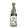 AM1F46Z11  Finecorsa in alluminio  Leva angolare con rotella in acciaio Contatti a scatto  1NO  1NC  doppio isolamento e apertur