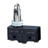 CM-1309   Micro interruttore switch serie CM  in plastica  pistoncino in acciaio inox con rotella in acciaio inox perpendicolare