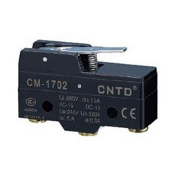 CM-1702   Micro interruttore switch serie CM  in plastica  leva in acciaio inox  1NO NC  15A 250V  IP20
