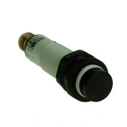 FAI8/BP-0E   Sensore fotoelettrico M18 a riflessione diffusa  spina 10 30Vdc  NO   NC PNP  Sn   1m regolabile  Corpo PBT  Conn M