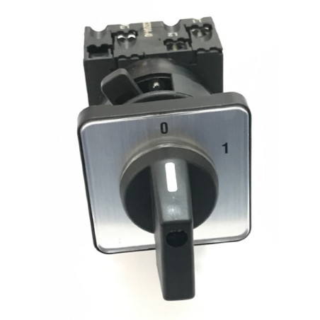 CS20A-A3-SP2   Interruttore a camme 3 Poli 2 Posizioni 20Amp  On Off Montaggio con piastra di legenda con maniglia
